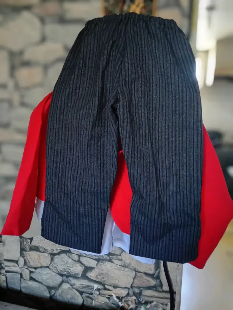 Conjunto Infantil Formal Camisa Blanca y Chaqueta Roja - 3