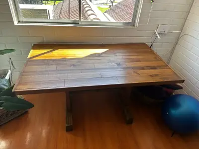 Mesa de Madera Rústica para Comedor - miniatura 2