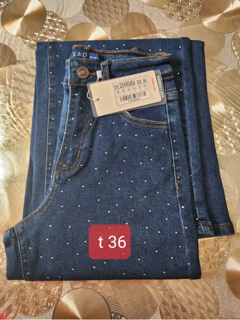 Jeans de mujer con detalles brillantes talla 36 - 1