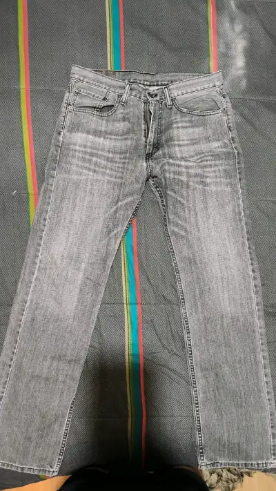 Jeans Levi's 505 Corte Recto Talla 31x32 - miniatura 1