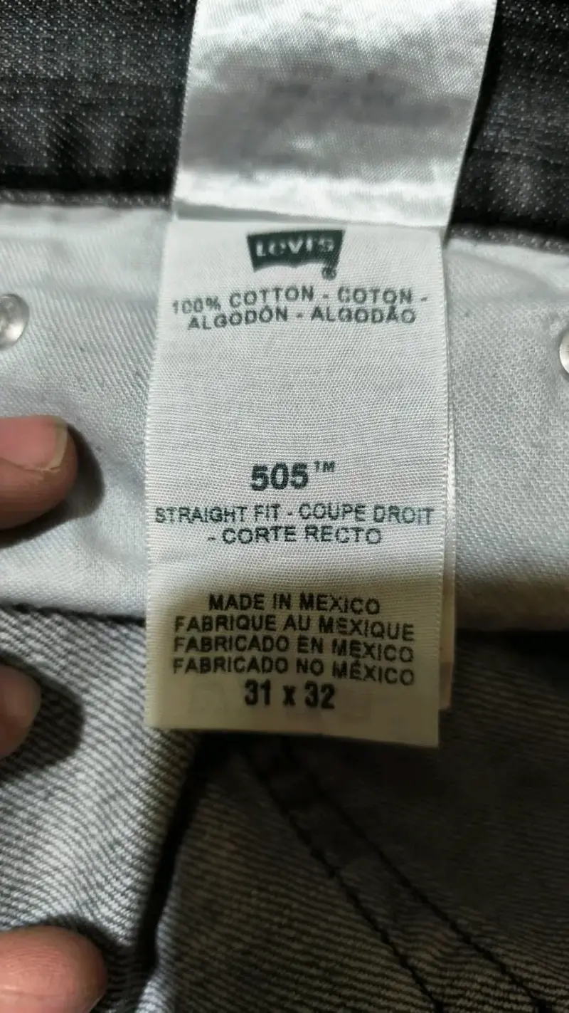 Jeans Levi's 505 Corte Recto Talla 31x32 - 4