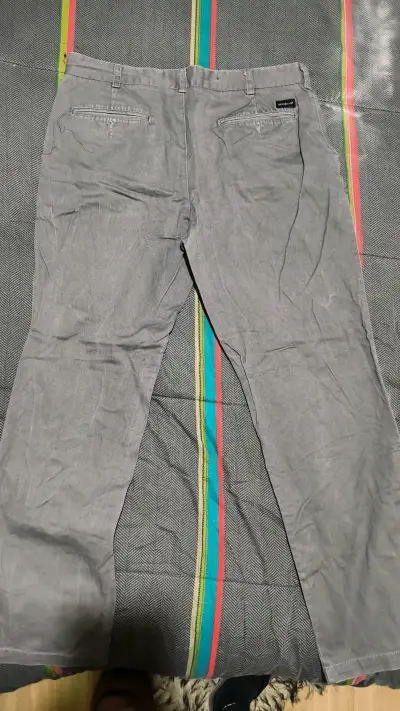 Pantalones grises McGregor para hombre - miniatura 2