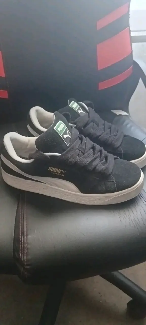Se vende zapatilla Puma Suede XL Número / talla 46 - 5