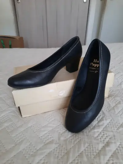 Zapatos de tacón bajo Hush Puppies negros - miniatura 4