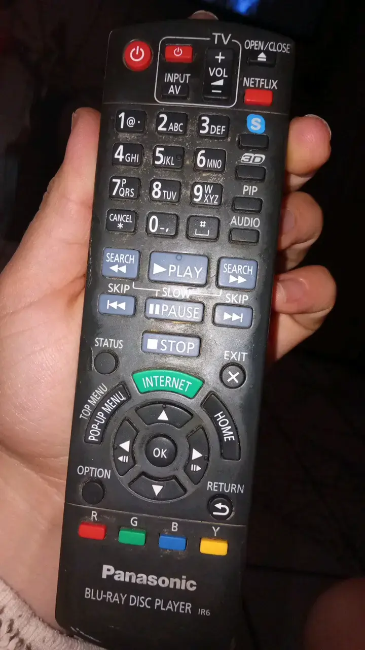 Reproductor Blu-ray Panasonic con control remoto - 4