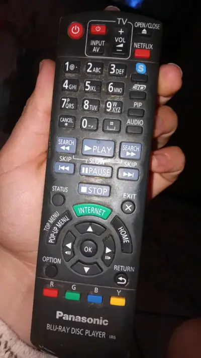 Reproductor Blu-ray Panasonic con control remoto - miniatura 4