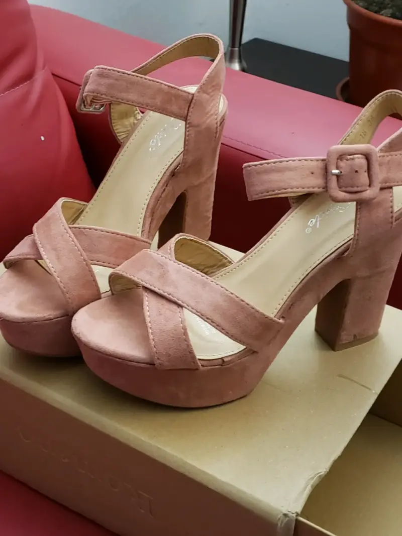 Sandalias de tacón alto rosadas para mujer - 3