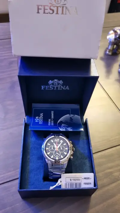 Reloj Festina cronógrafo de acero inoxidable - miniatura 1