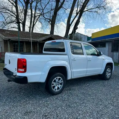 Camioneta Volkswagen Amarok 2017 - miniatura 4