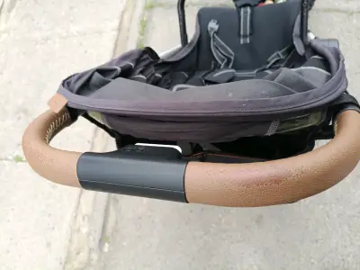Coche de bebé plegable GB con manillar ajustable - miniatura 4