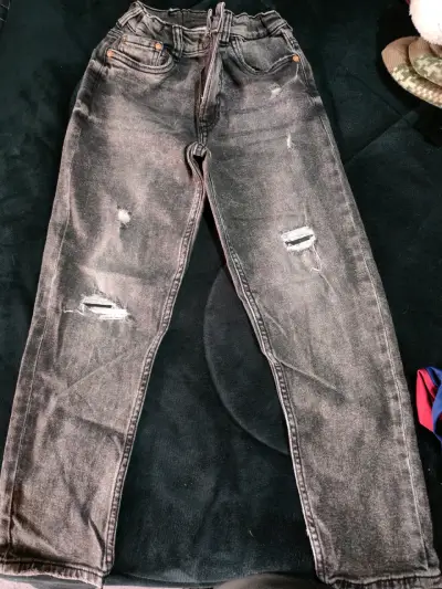 Jeans desgastados para niño - miniatura 1