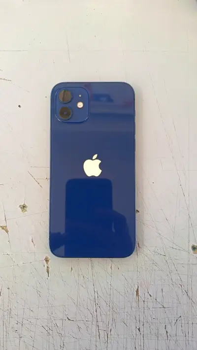 iPhone 12 Azul en Buen Estado - miniatura 2