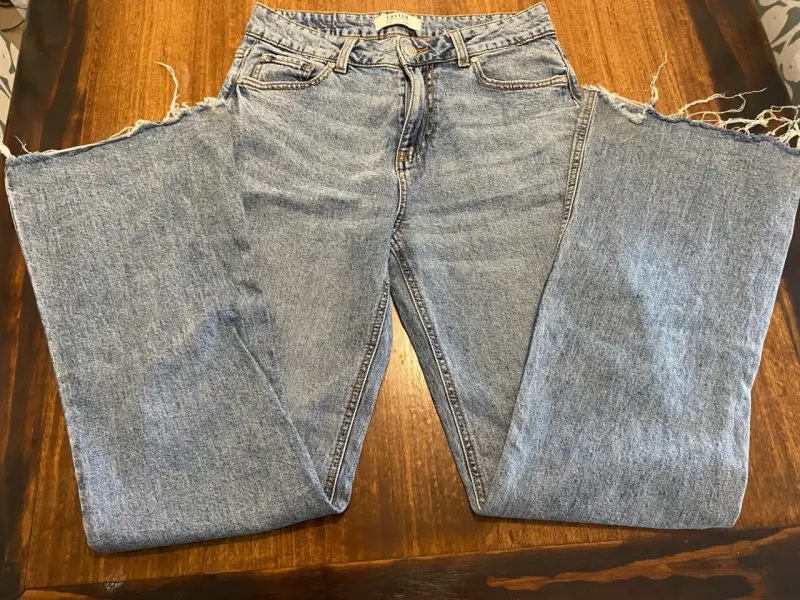Jeans foster desgastados para mujer