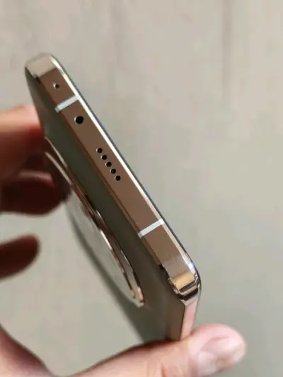Smartphone Honor Magic 6 Pro 12/512 sin uso - miniatura 4