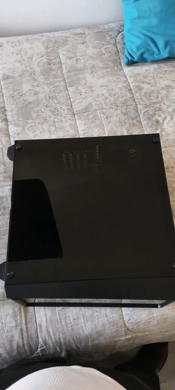 PC Gamer con Procesador AMD y Tarjeta Madre MSI - 2