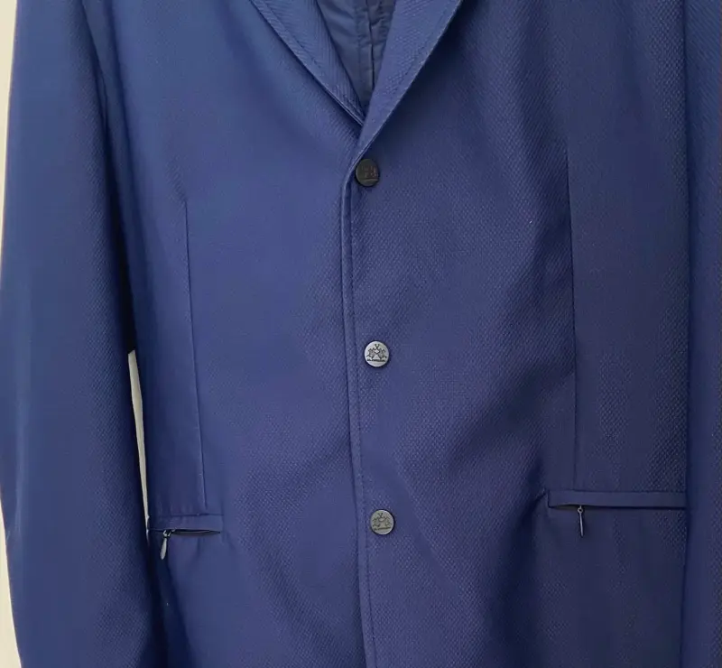 Chaqueta azul con capucha desmontable - 4