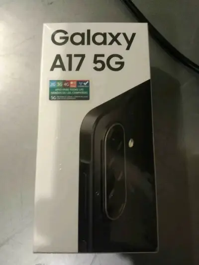Samsung Galaxy A17 5G con cargador 25W - miniatura 1