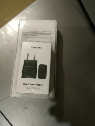 Samsung Galaxy A17 5G con cargador 25W - miniatura 2