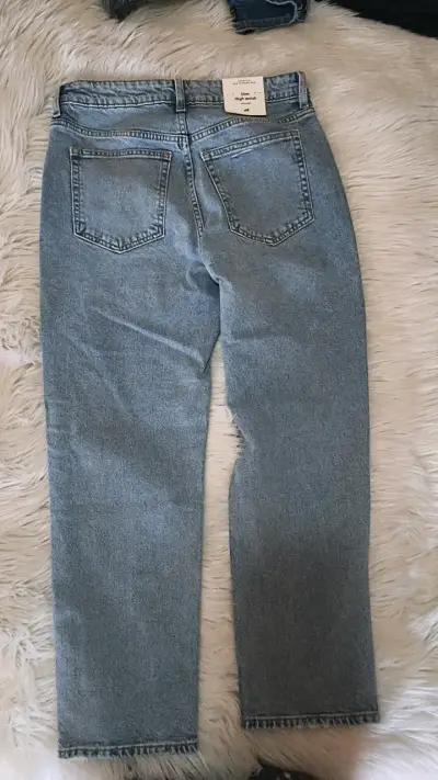 Jeans rectos de mezclilla azul claro - miniatura 2