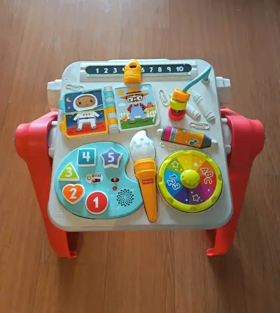 Mesa de actividades para niños con juegos interactivos - miniatura 4