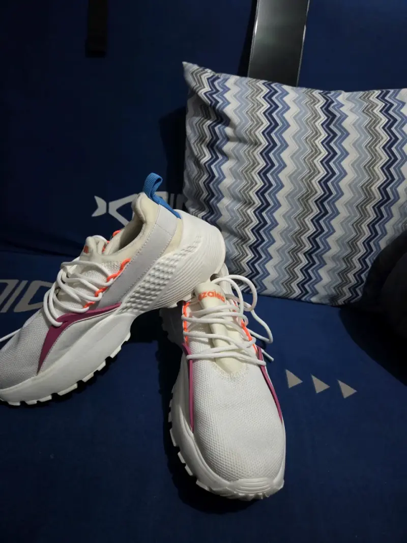 Zapatillas deportivas blancas Azaleia para mujer - 2