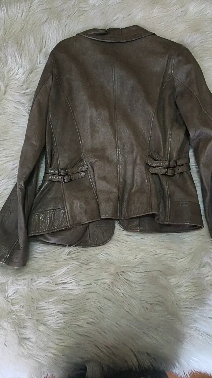 Chaqueta de cuero marrón para mujer - 2