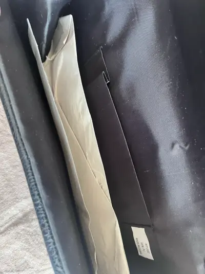 Cartera de mano negra nueva - miniatura 2
