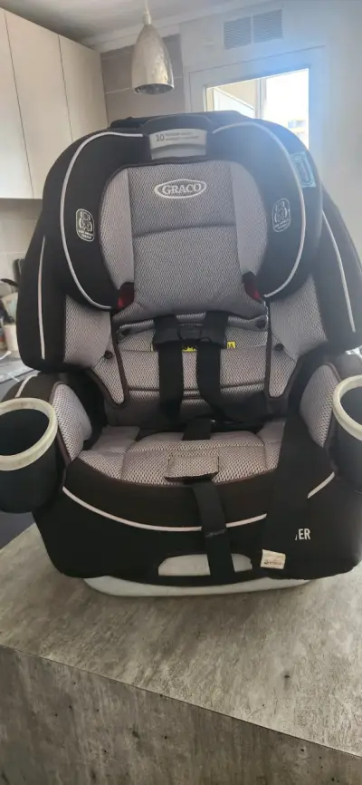 Silla de auto Graco 4ever con protección lateral - miniatura 1