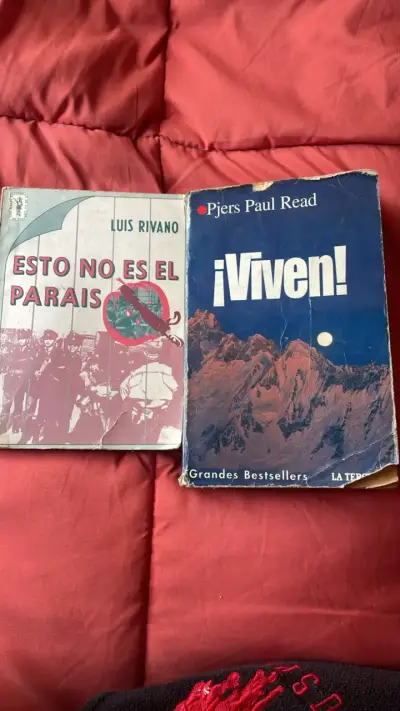 Libros 'Esto No Es El Paraíso' y '¡Viven!' en buen estado - miniatura 1