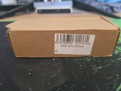 Soporte de Metal para Cámara ONE X2 - miniatura 1