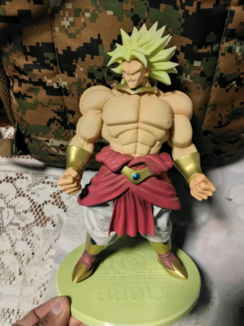 Figura de acción Broly Super Saiyan Legendario - 1