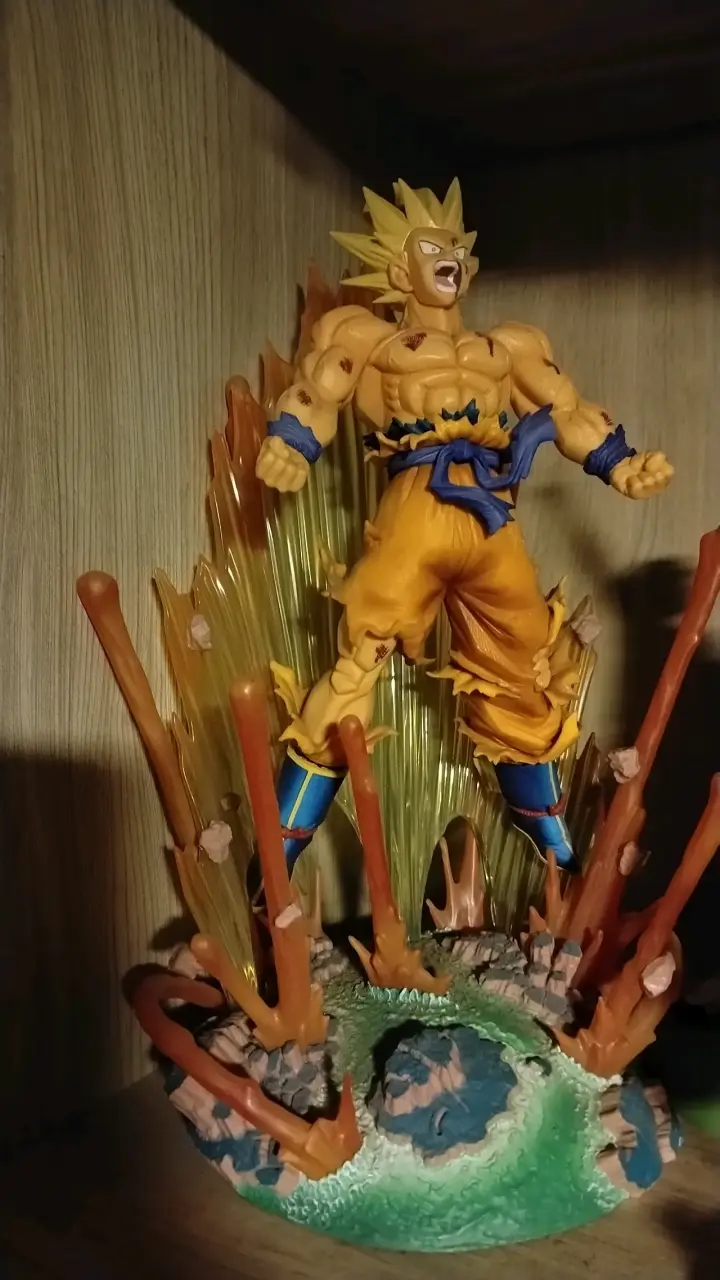 Figura de acción Broly Super Saiyan Legendario - 3