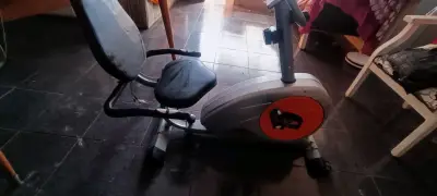 Bicicleta Estática Recumbent Lahsen HM-4100 - miniatura 2
