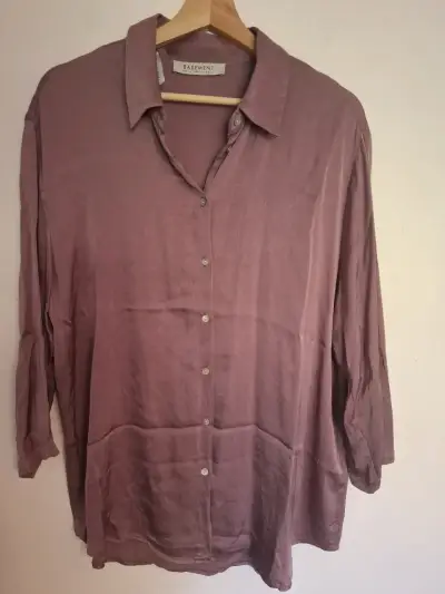Blusa Larga Morada Basement para Mujer - miniatura 2