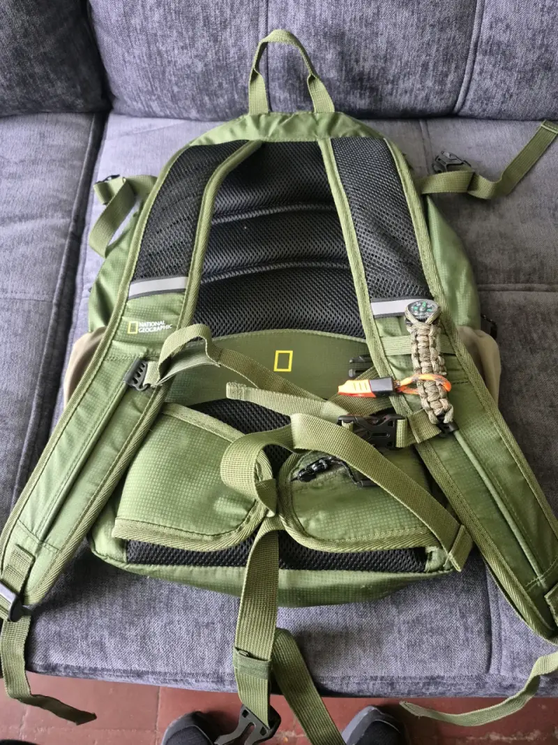 Mochila National Geographic 10L Trekking Usada - 2