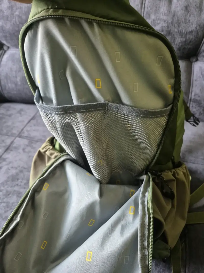 Mochila National Geographic 10L Trekking Usada - 4