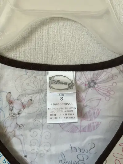 Blusa médica estampada Disney Bambi - miniatura 3