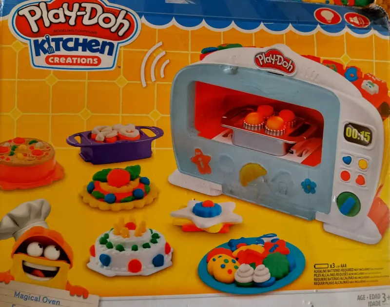 Horno de Juguete Play-Doh Kitchen Creations - 2