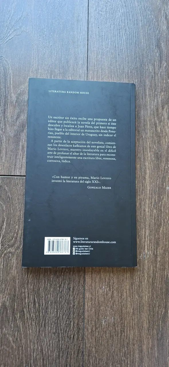 Libro 'Dejen todo en mis manos' de Mario Levrero - 2