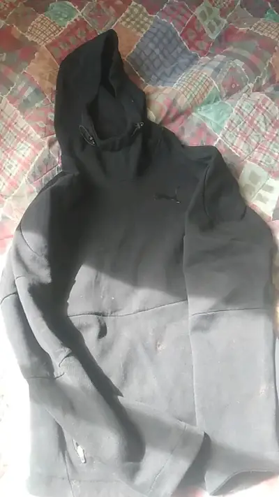 Polerón con capucha negro Puma para hombre - miniatura 1