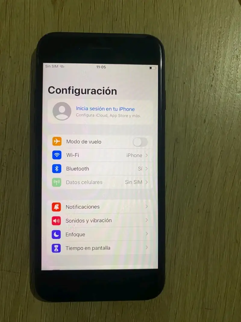 iPhone 7 en buen estado color negro - 4