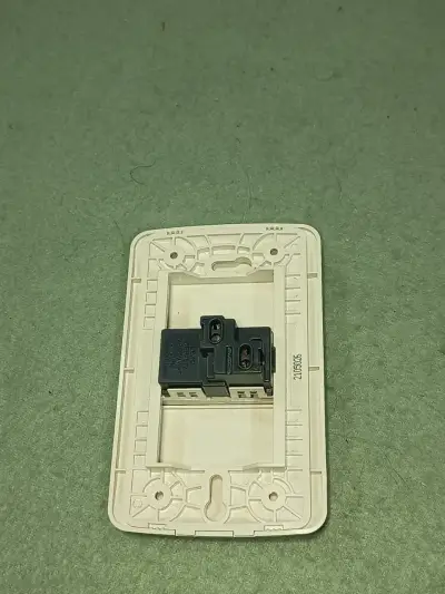 Interruptor Simple 9/12 Blanco Lexo Nuevo - miniatura 2