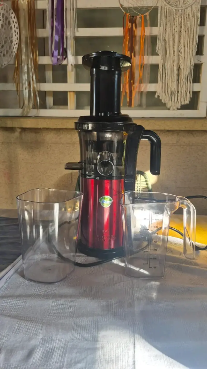 Extractor de Jugo Ursus Trotter Rojo - 1