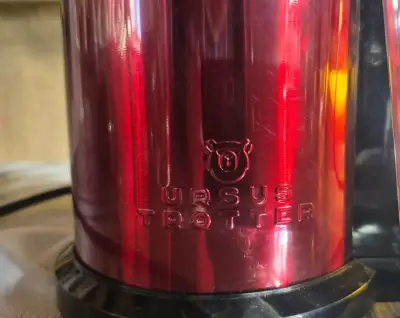 Extractor de Jugo Ursus Trotter Rojo - miniatura 2