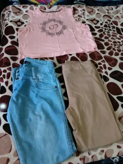 Conjunto de ropa casual para mujer - miniatura 2