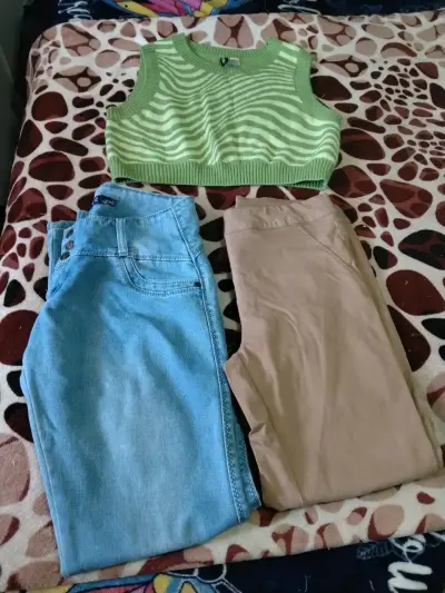 Conjunto de ropa casual para mujer - miniatura 3
