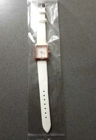 Set de relojes de pulsera en varios colores - miniatura 2