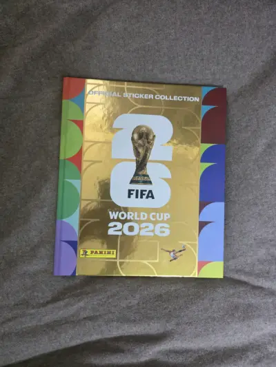 Álbum del mundial 2026 tapa de oro nuevo - miniatura 1