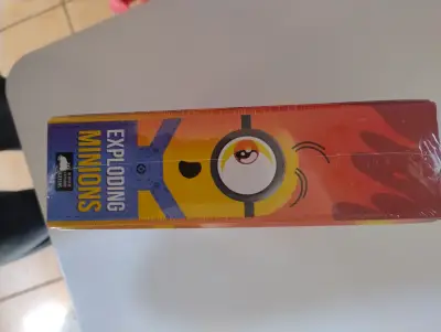 Juego de cartas Exploding Minions para 2 a 5 jugadores - miniatura 3