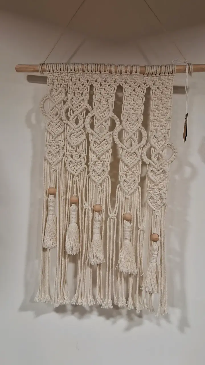 Tapiz de macramé artesanal beige - 2